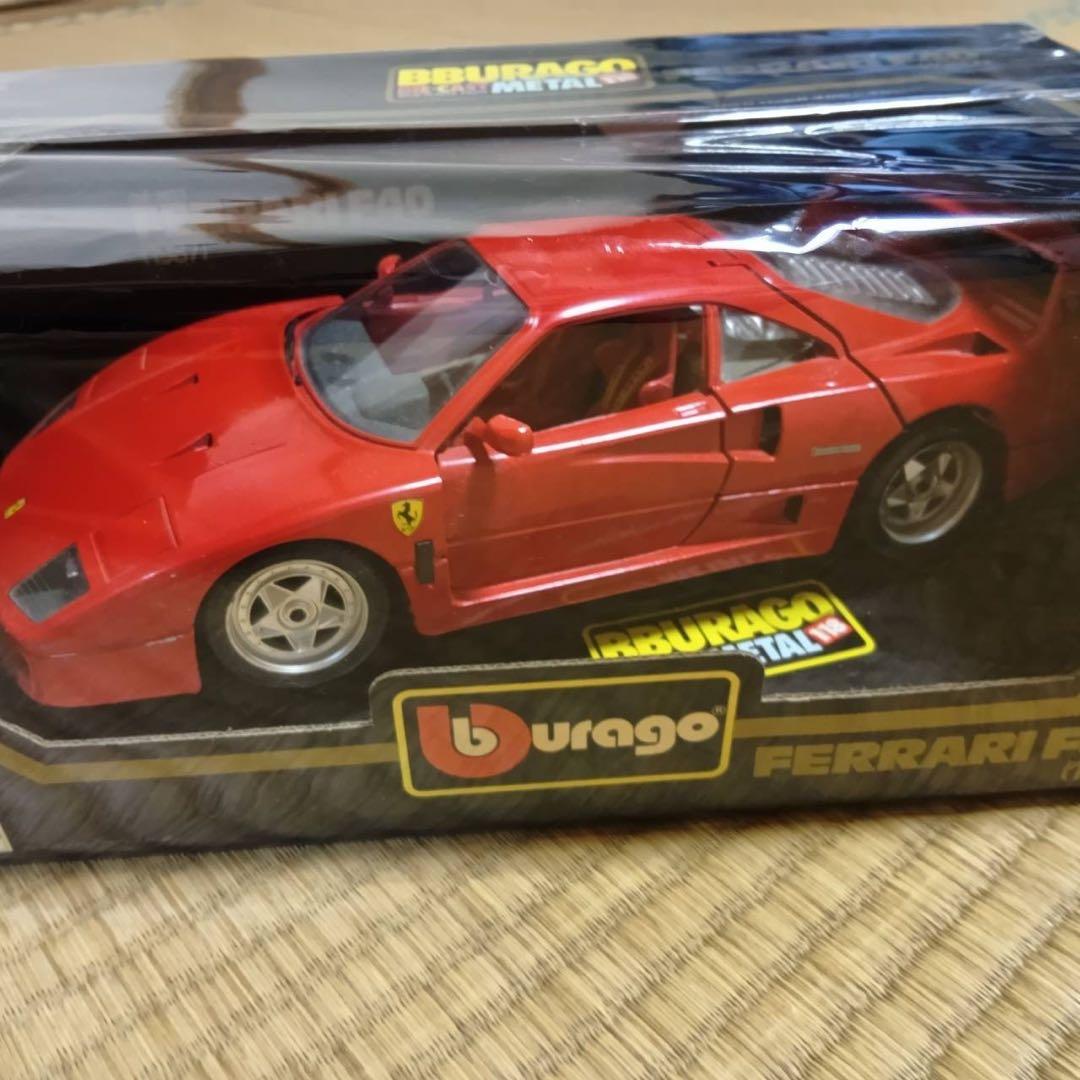 【HK】 burago ブラーゴ　フェラーリ　F40 1/18