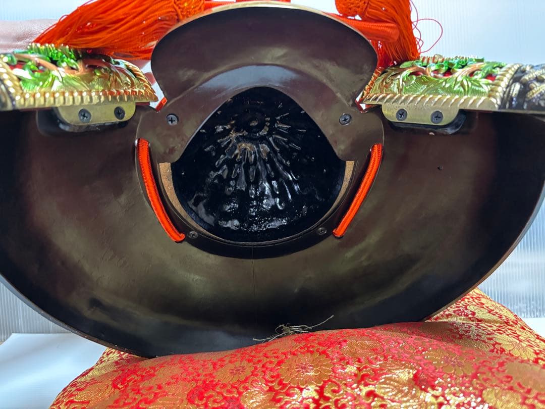 【伝統鋳芸】出世 獅子兜 瑞島謹製 重量6kg (商標登録: 大楠公)