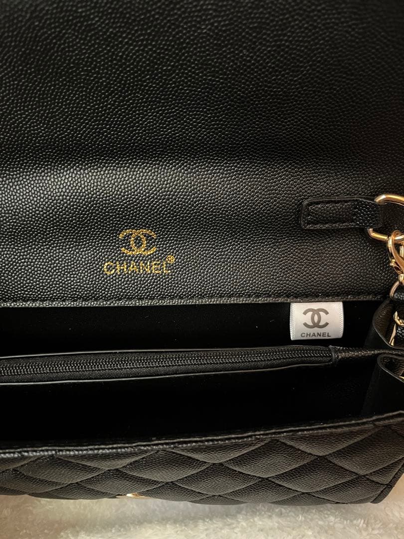 CHANEL ブラック キルティング 　 チェーンウォレット　ショルダーバッグ