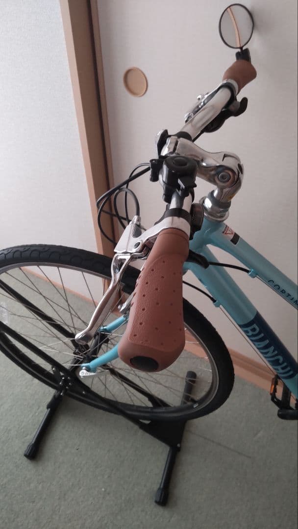 ☆ほぼ新車☆Bianchi Cortinaクロスバイクサイズ50