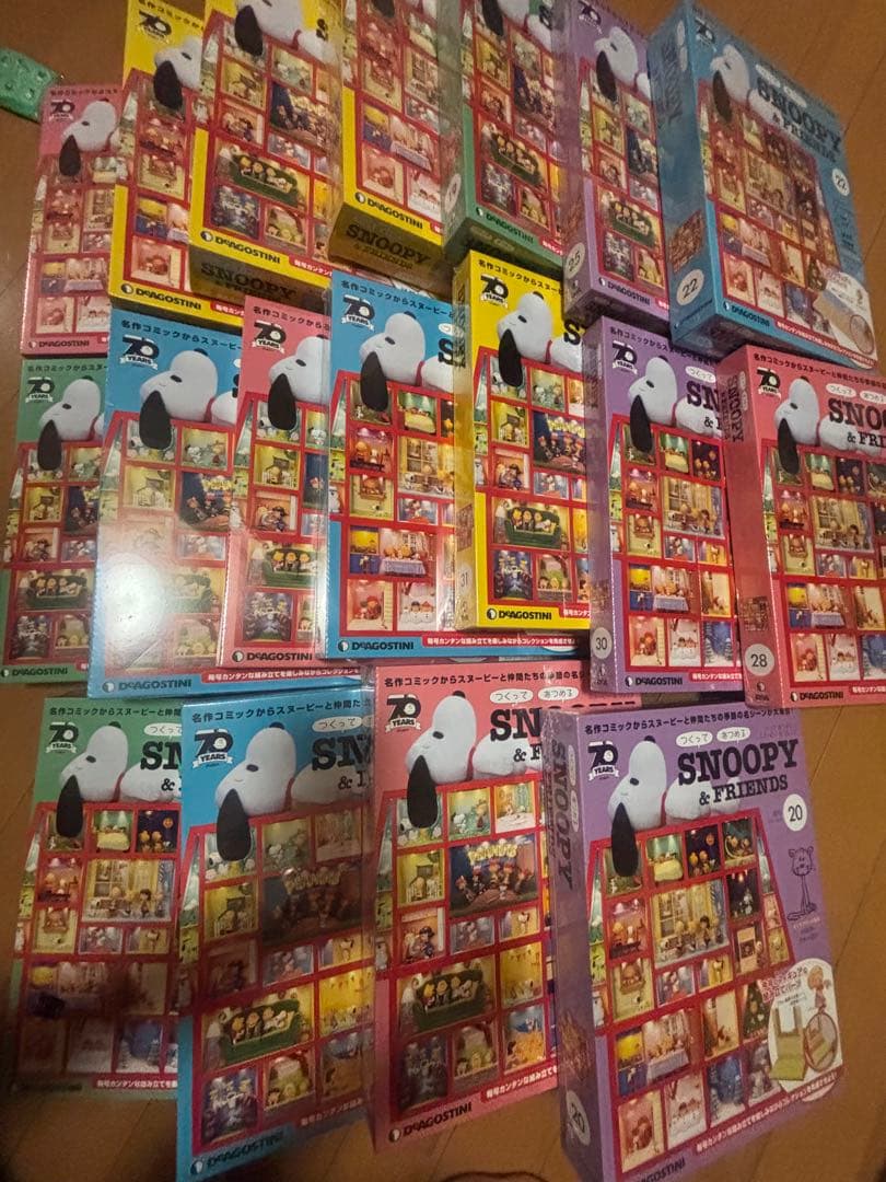 スヌーピー組み立てフィギュア18個