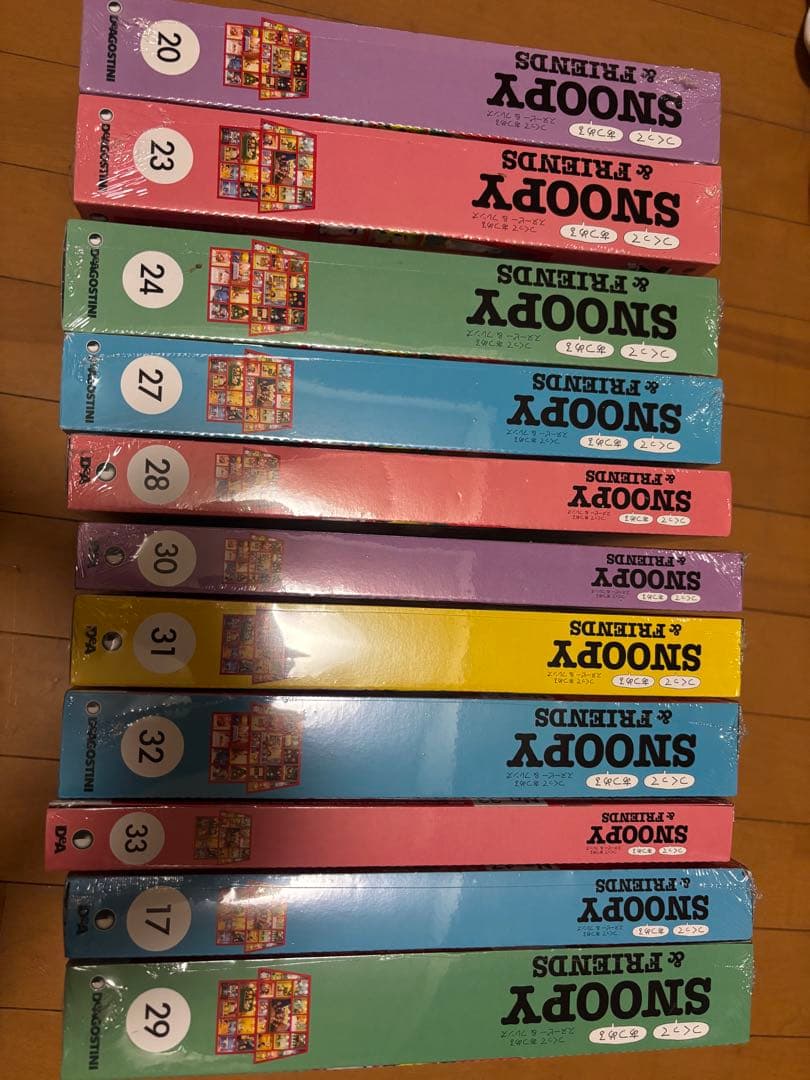 スヌーピー組み立てフィギュア18個