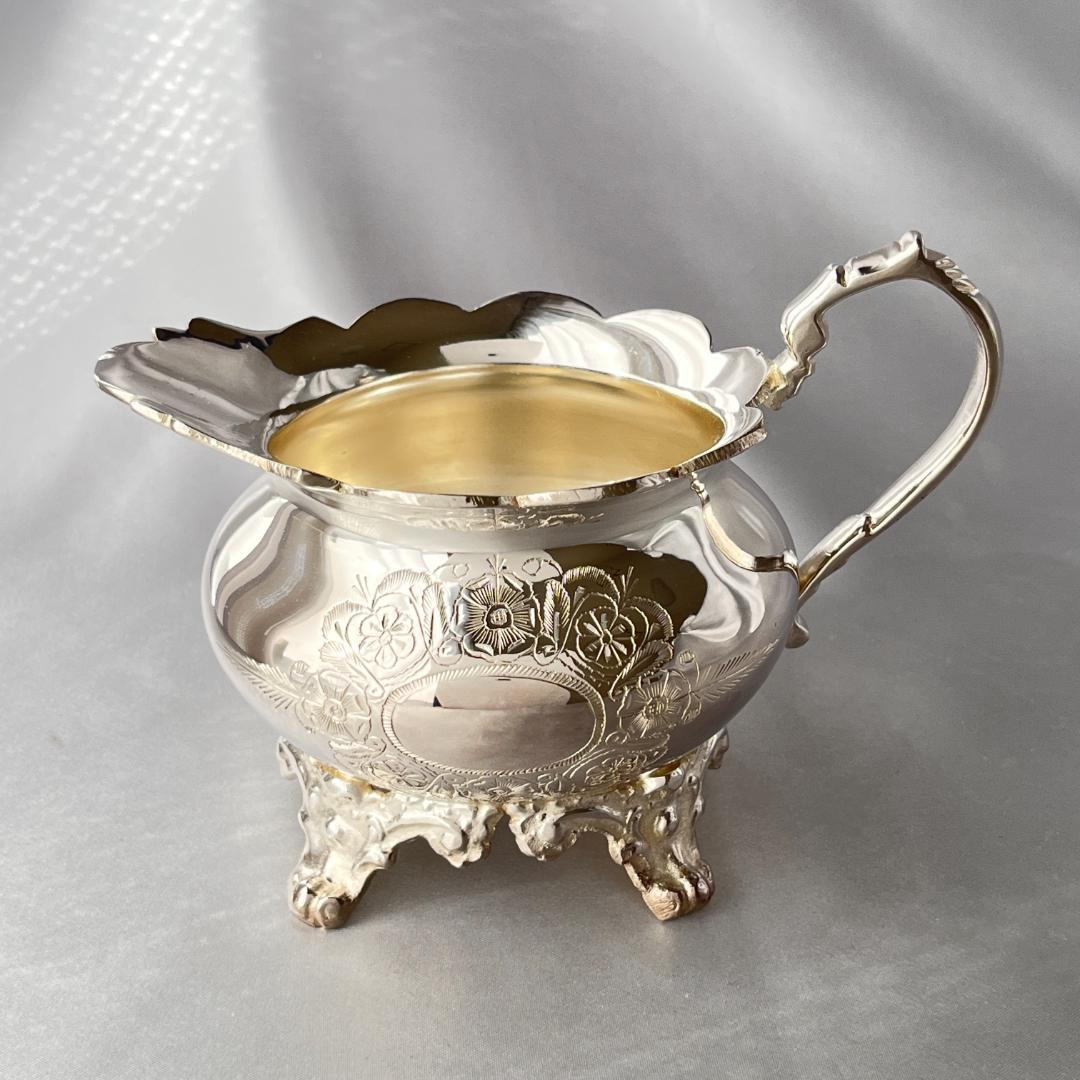 【英国】 ビクトリアンのティーセット 3点【シルバープレート】ティーポット