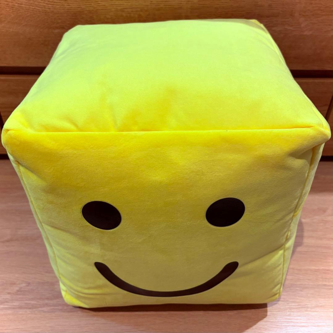 非売品　コナミ　プロスピA　調子くんクッション　シール　缶バッチ　ファンフェスタ