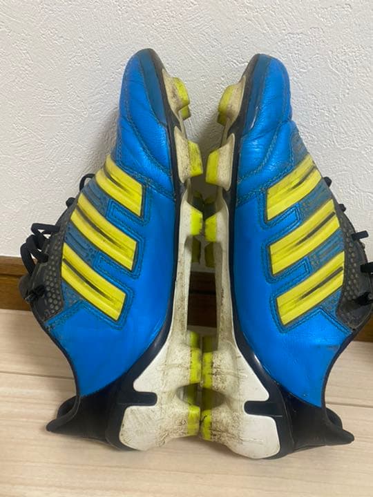 激レア サッカー スパイク アディダス アディパワープレデターTRX FG