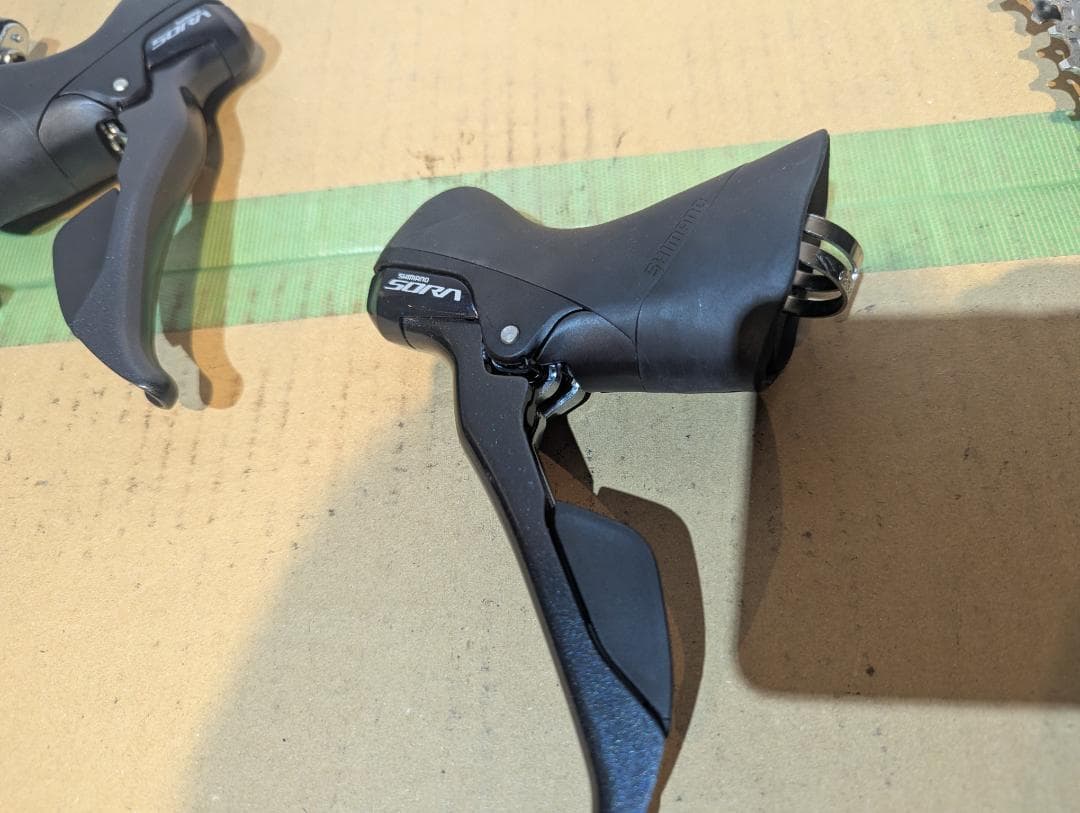 SHIMANO SORA レバー、FD、CSセット