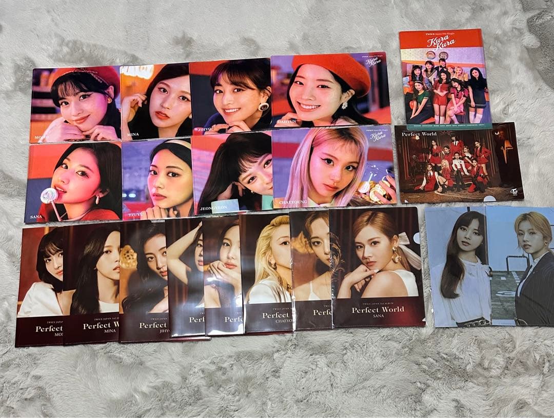 TWICE まとめ売り　(10万円相当)