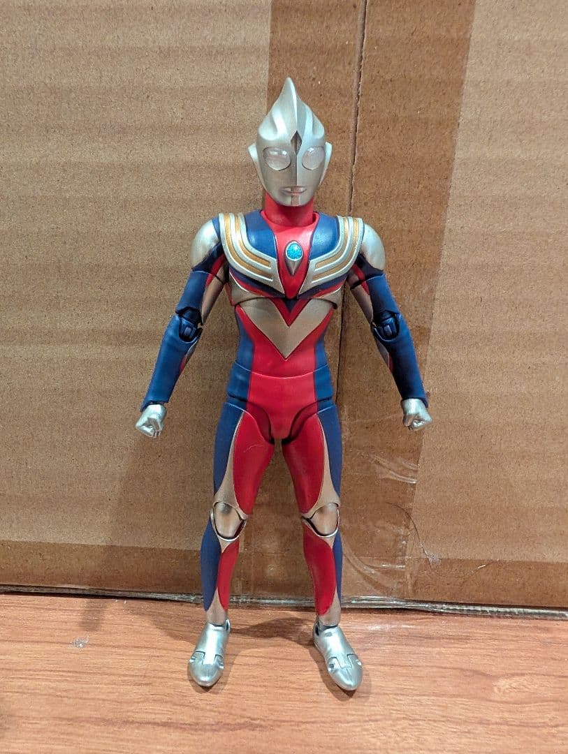 S.H.Figuarts真骨頂製法ウルトラマンティガマルチタイプ