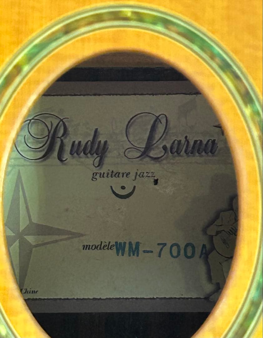 マカフェリジャズギター　Rudy Larna WM 700A 弾きやすい