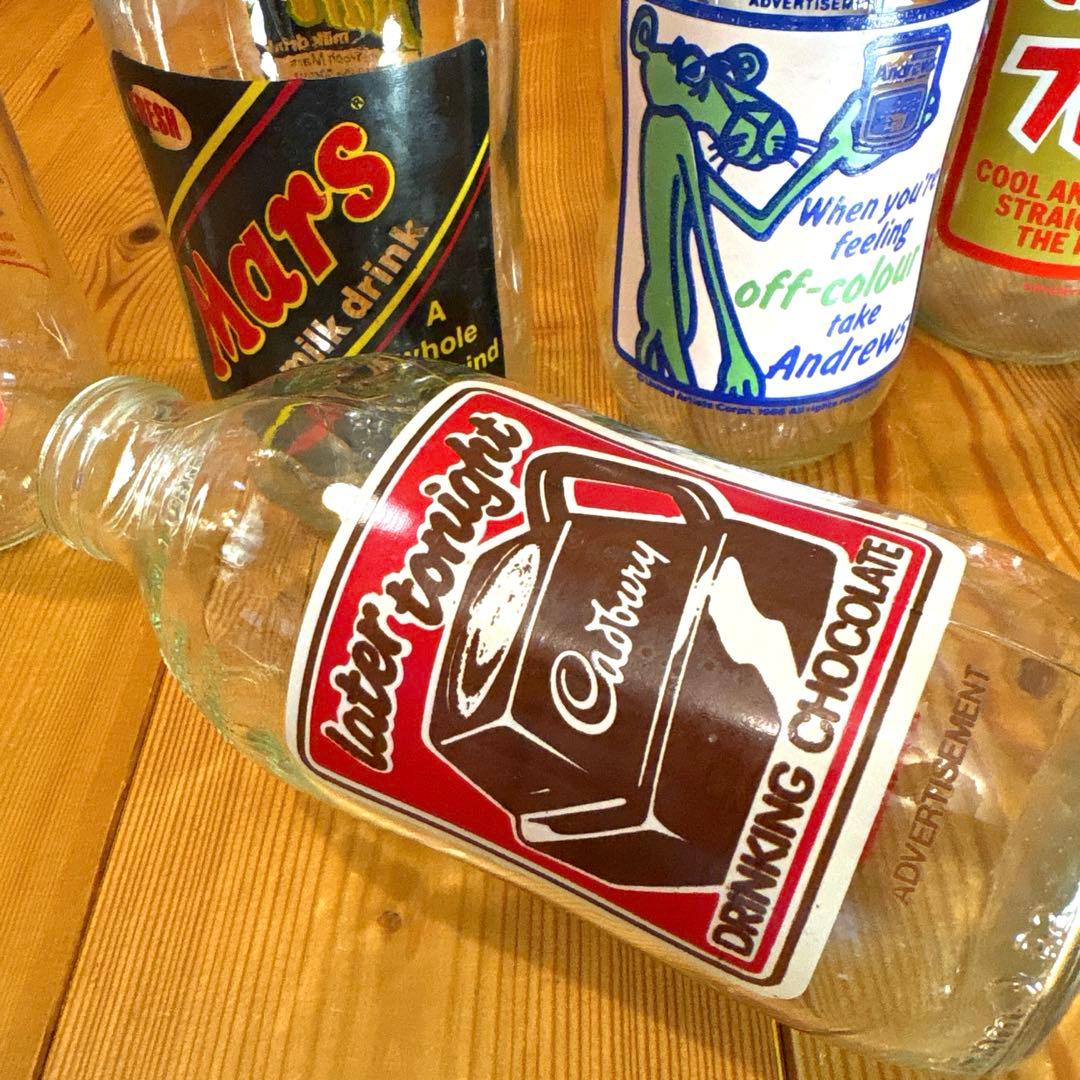 1986年　イギリス　アドバタイジング　牛乳瓶　￼ピンクパンサー　キットカット