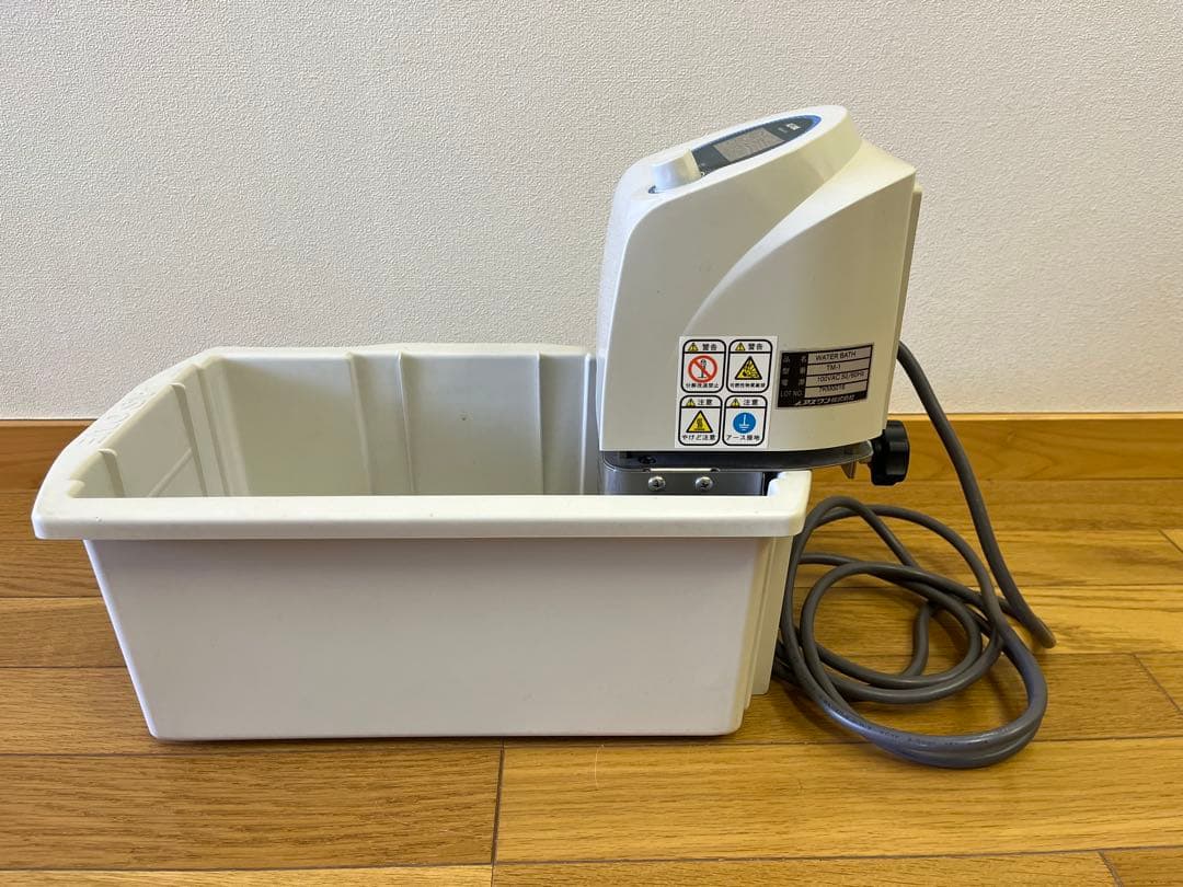 AS ONE デジタル恒温水槽　TM-1