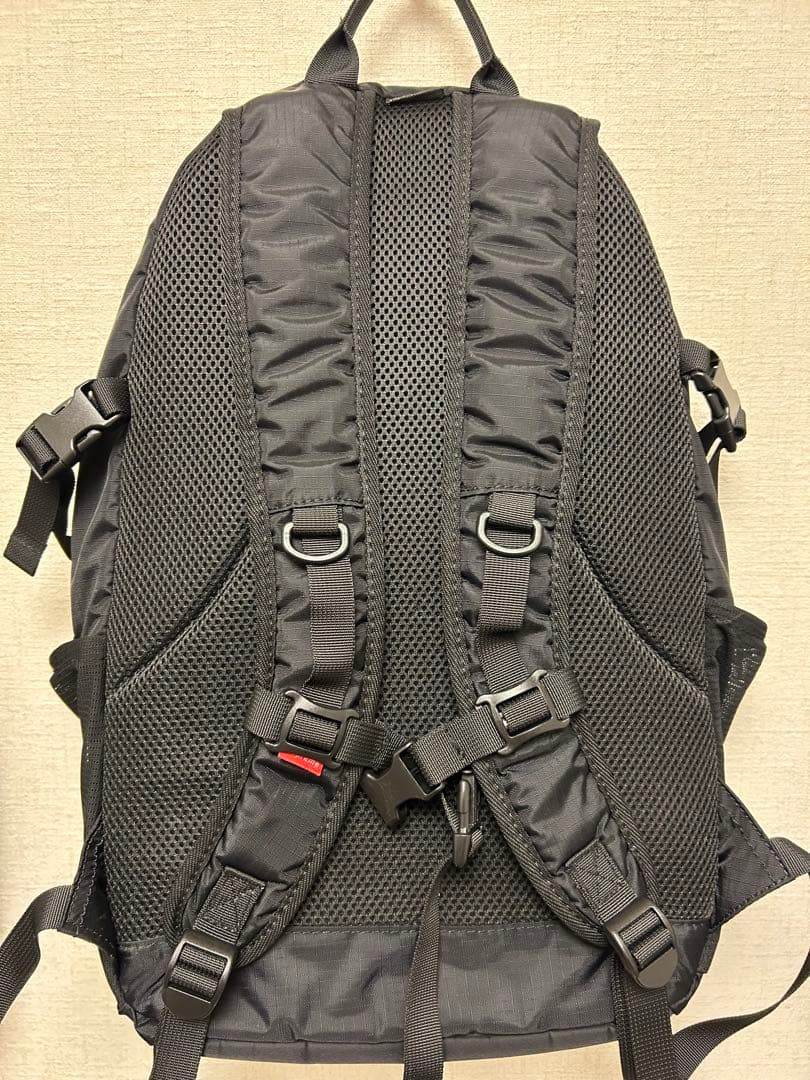 Supreme ブラックバックパック