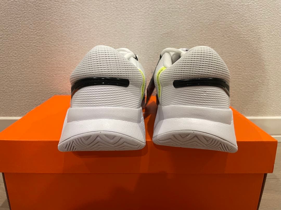 ナイキ　テニスシューズ　25.5cm シナー着用モデル