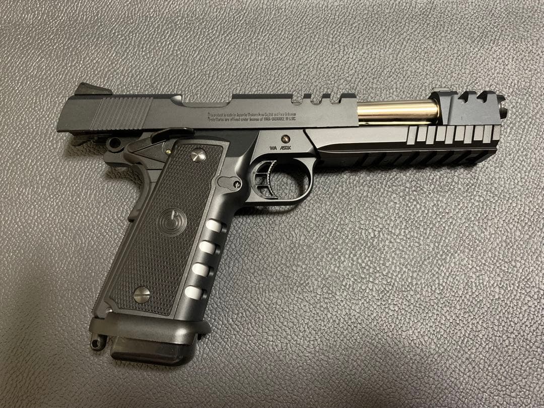 こ*人様 【最終値下げ】WAドーベルマン.45 リミテッドエディション ウエスタ