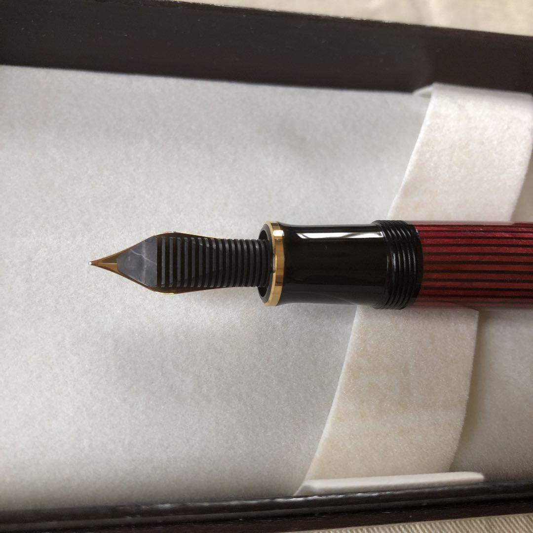 Pelikan ペリカン 万年筆 M800 赤縞　Fニブ　PF刻印あり