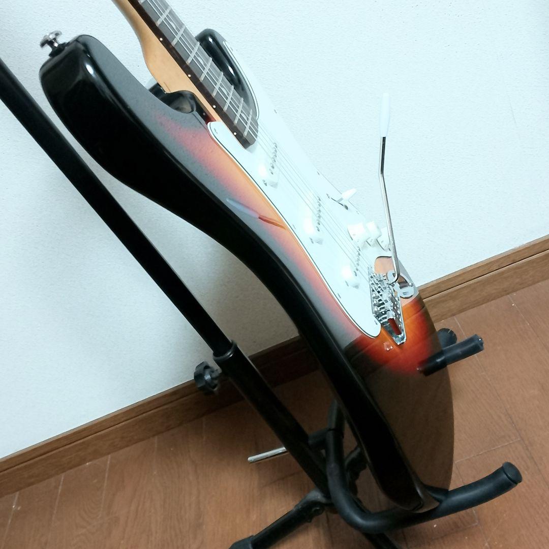 美品 Samick　LS-11/3SB　ストラトキャスタータイプ　エレキギター