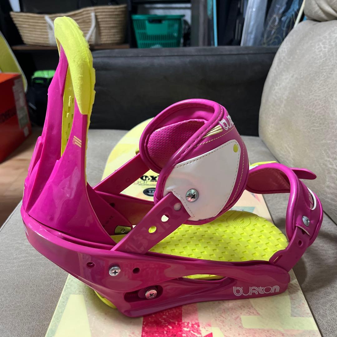 ROXY SUGAR 142 × BURTON CITIZEN M