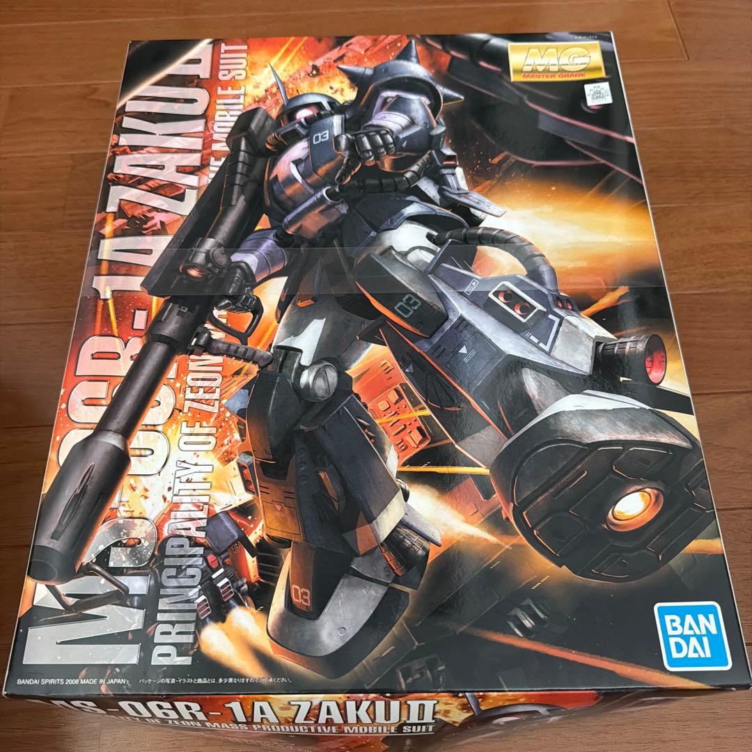 ガンプラ MG 黒い三連星ザクII