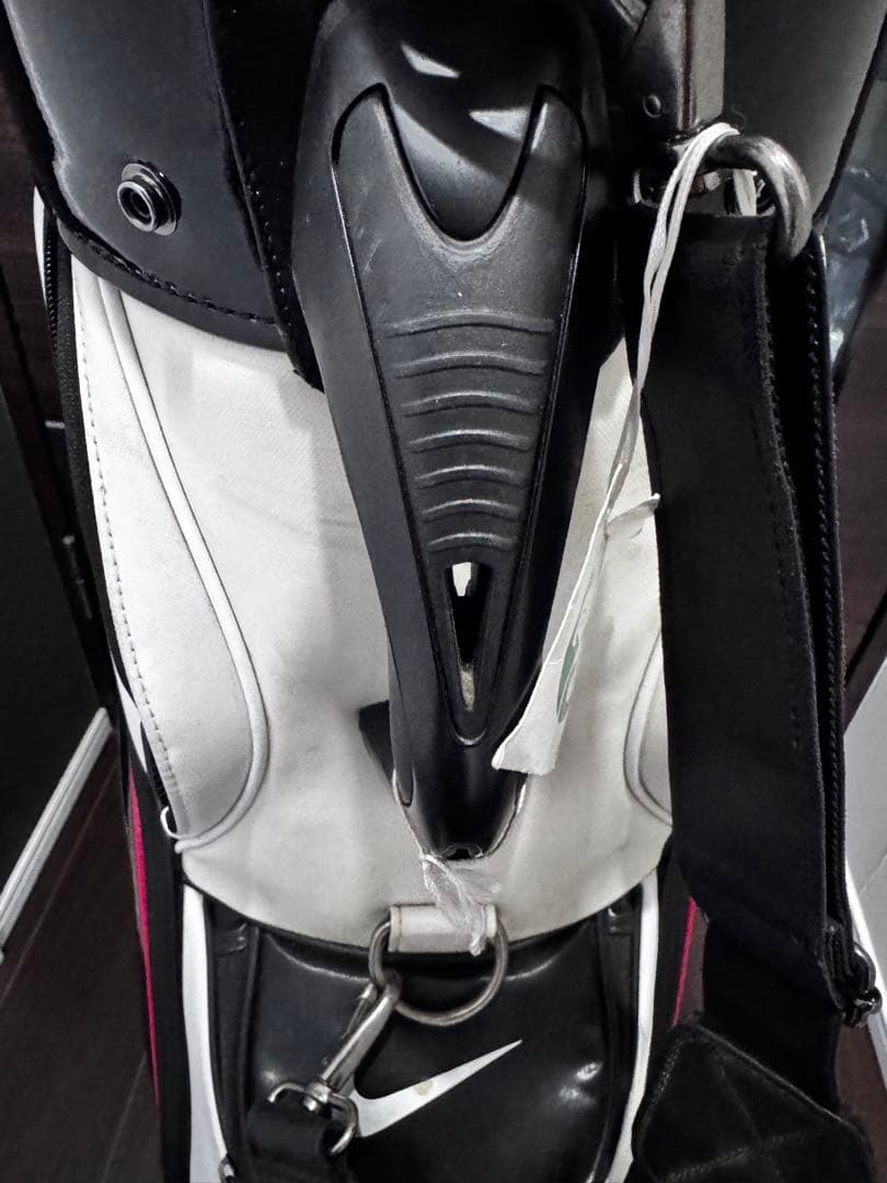 Nike キャディバッグ 黒/白/赤