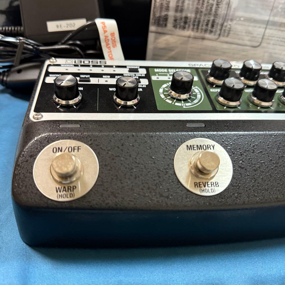 BOSS スペースエコー RE-202 多機能ディレイ 付属品完備 MIDI対応