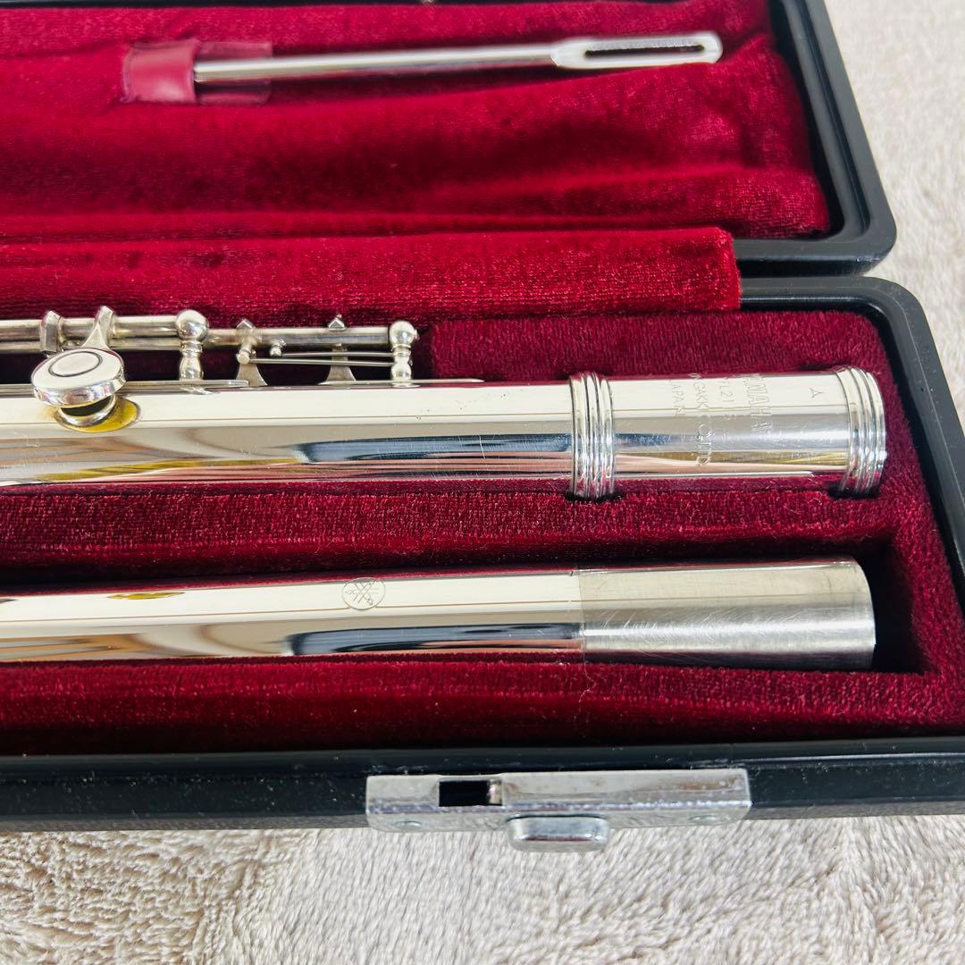 【美品】YAMAHA ヤマハYFL-211S フルート　ハードケース付き