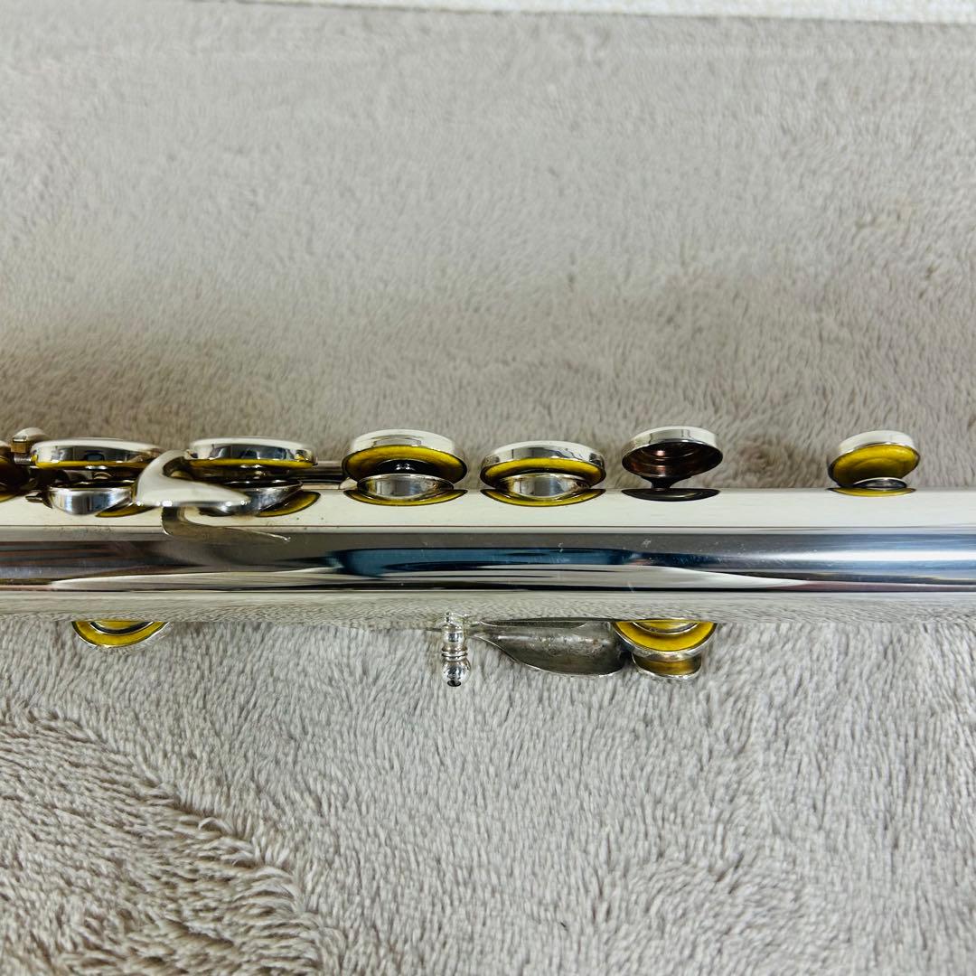 【美品】YAMAHA ヤマハYFL-211S フルート　ハードケース付き