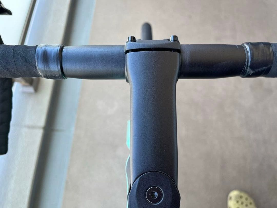 【ビアンキ】2024 スプリント　SPRINT 105サイズ57 大阪