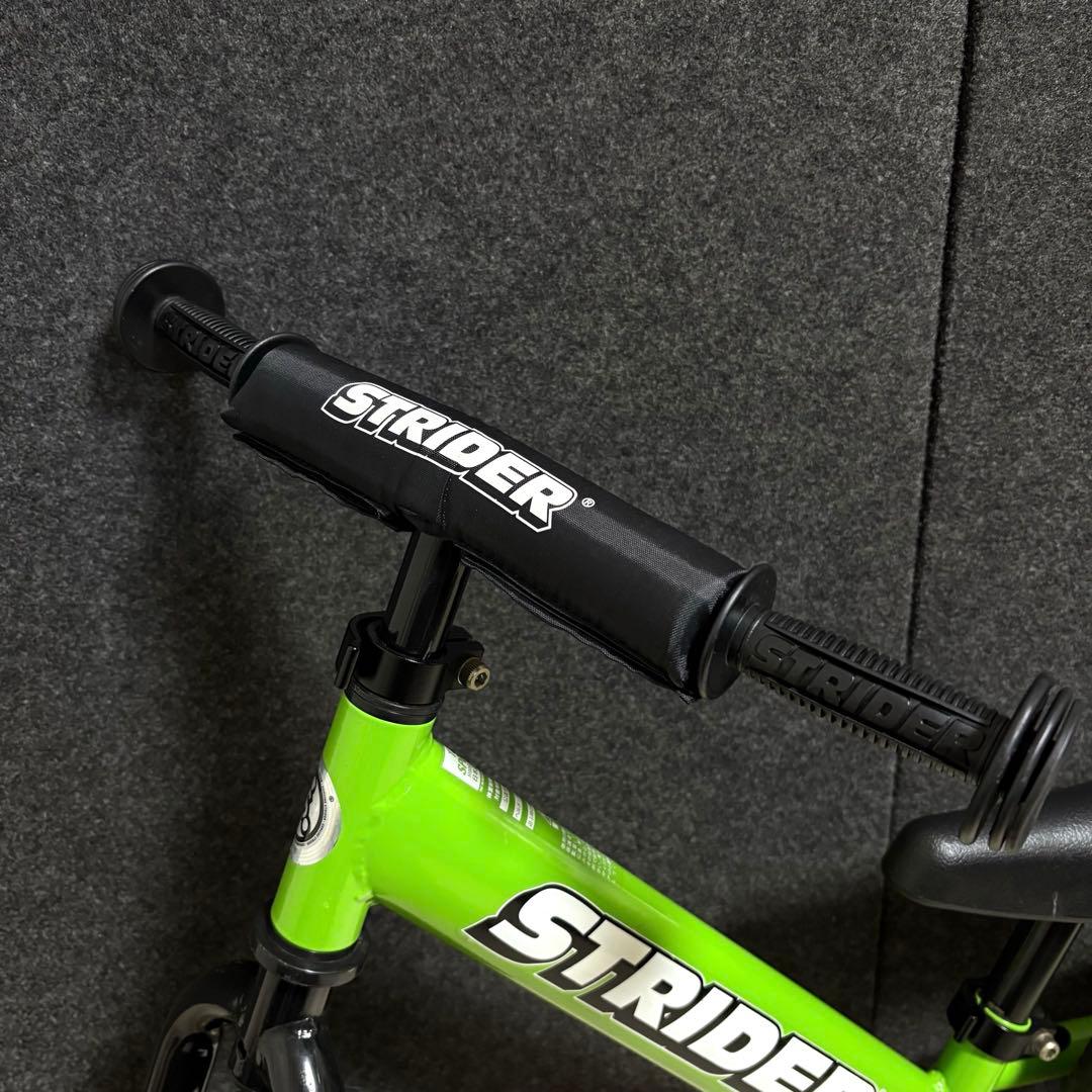 STRIDER ストライダー スポーツ　緑　キックバイク　バランスバイク