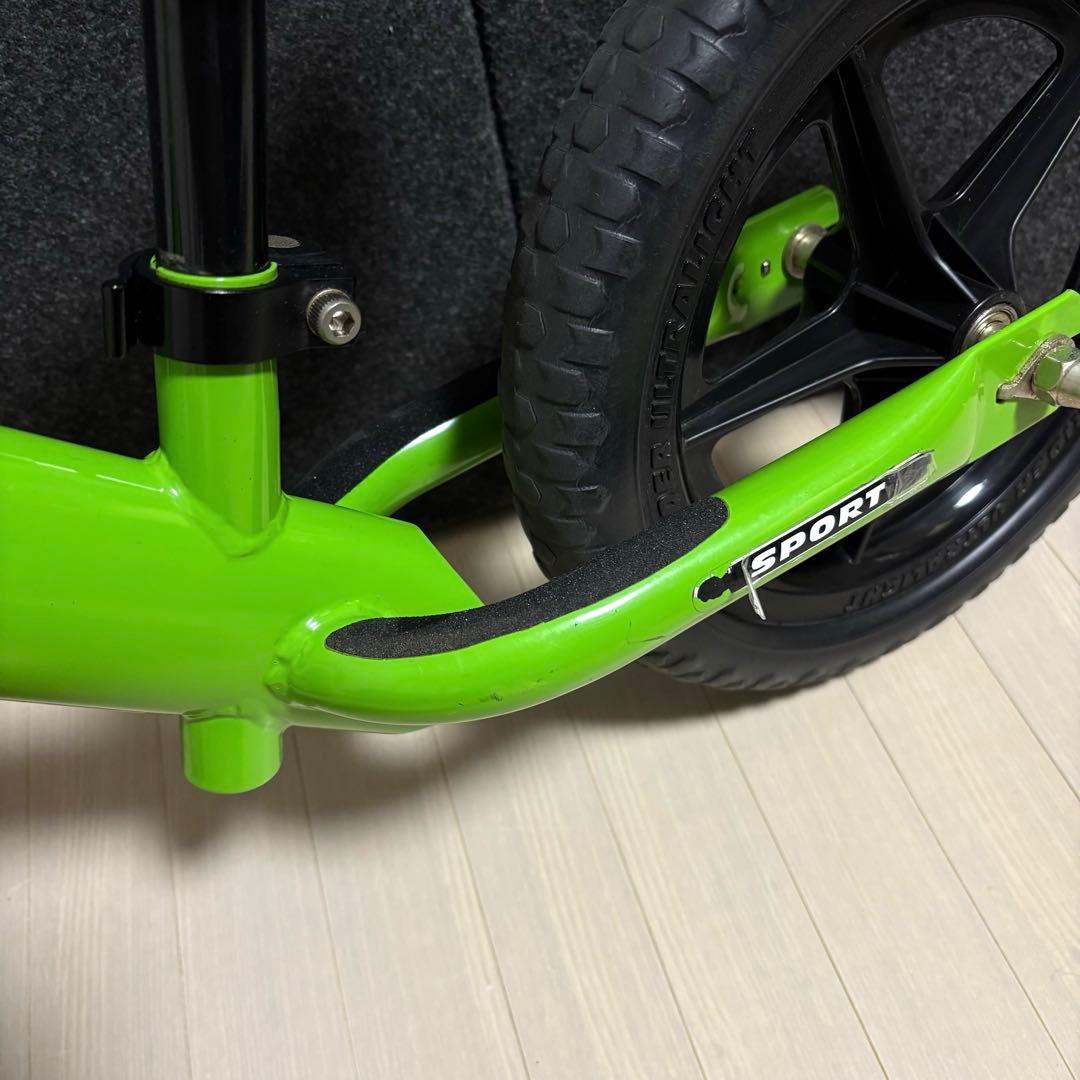 STRIDER ストライダー スポーツ　緑　キックバイク　バランスバイク