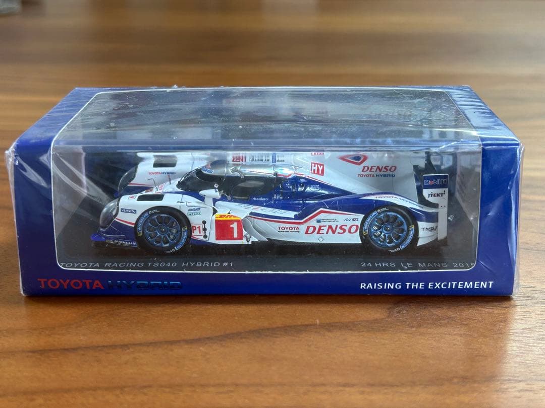 TOYOTA RACING TS040 HYBRID #1 ミニカー