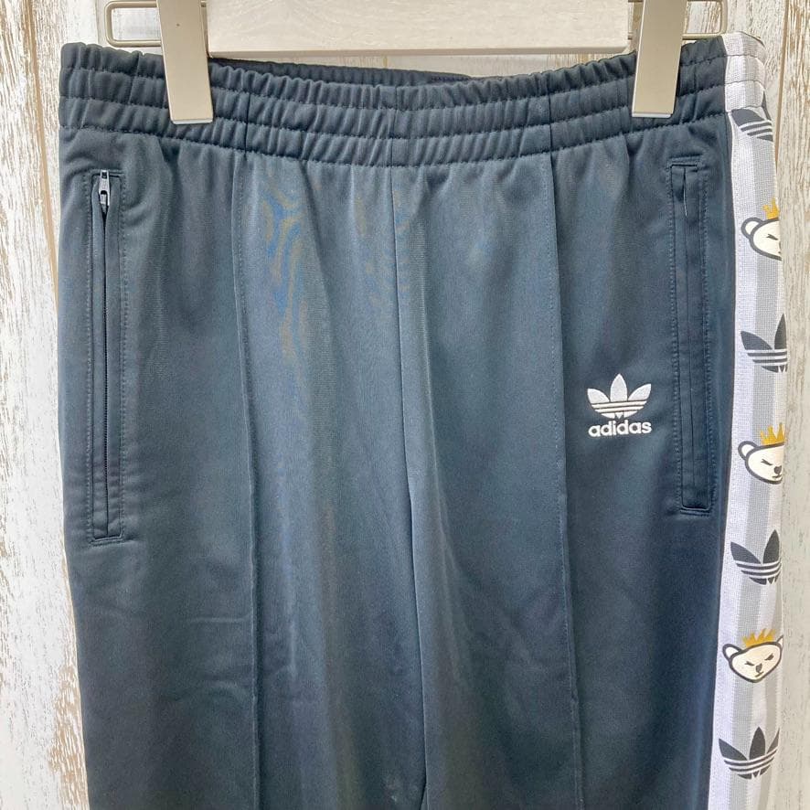 アディダス×NIGO　コラボ　トラックパンツ　裏起毛　クマロゴ　SST　黒　90
