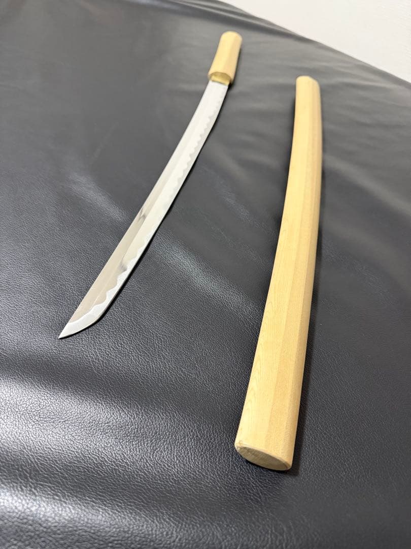 刀　かたな　剣　けん　美品　軽い　白鞘　中尺　模造刀　模擬刀　舞踊　芝居