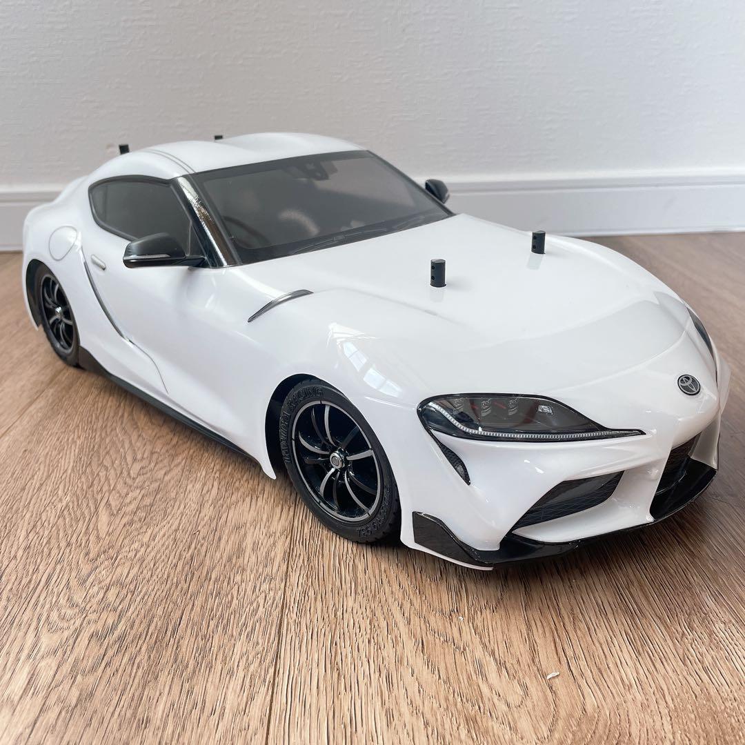 美品　タミヤ　1/10 完成済ラジコン XB トヨタ　スープラ　ホワイト　絶版品