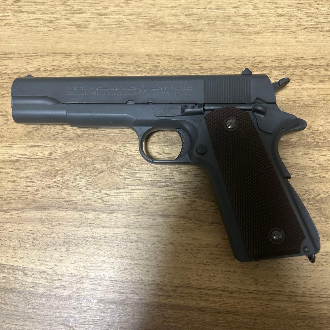 東京マルイ　m1911a1 ガスガン 3マガジン付き