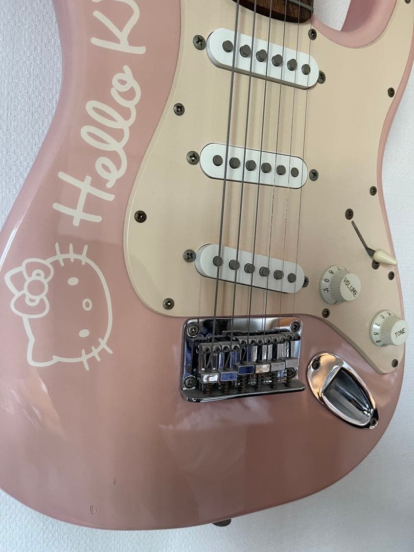 Squier Hello Kitty ストラト ピンク ミニエレキギター 完売品