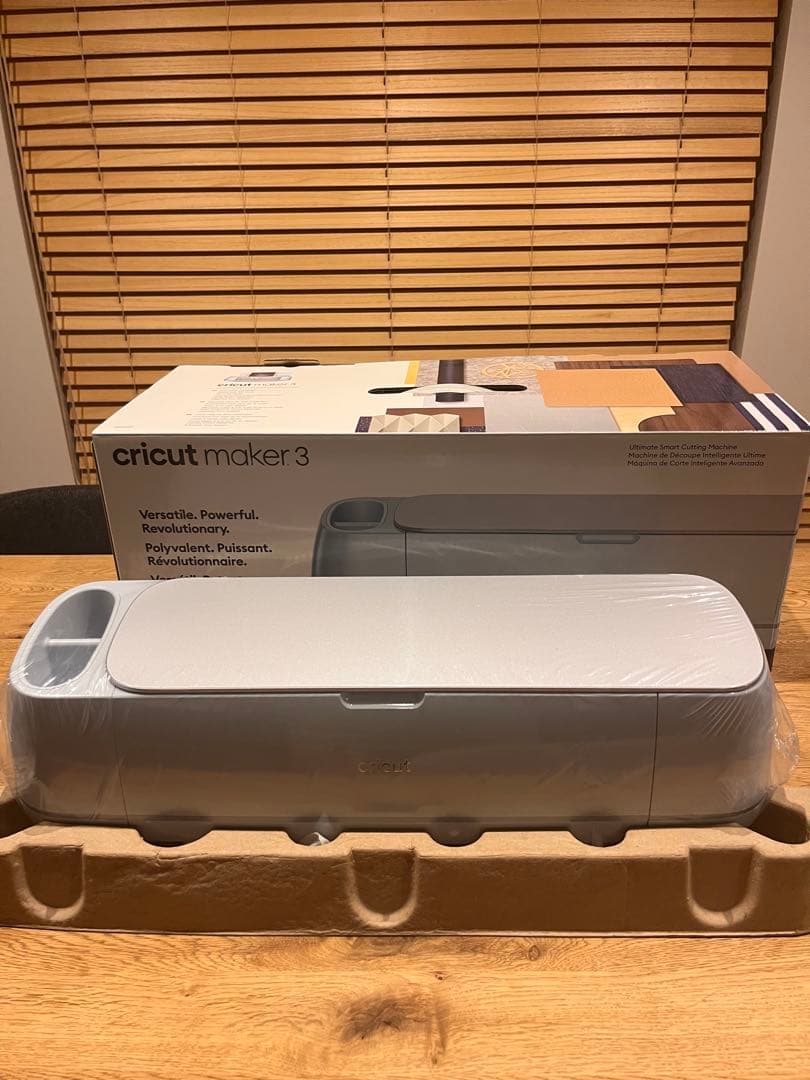 Cricut Maker 3 カッティングマシン 本体　未使用クリカットメーカー