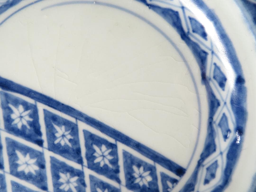 3447番　古美術＜値下げ交渉大歓迎＞伊万里　染付　皿　ヒビ有