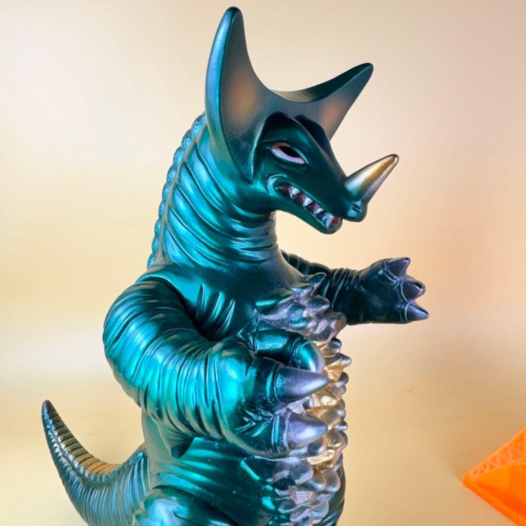 ブルマァク ジャイアント ゴモラ・後藤彩色所 カスタム ワンオフ