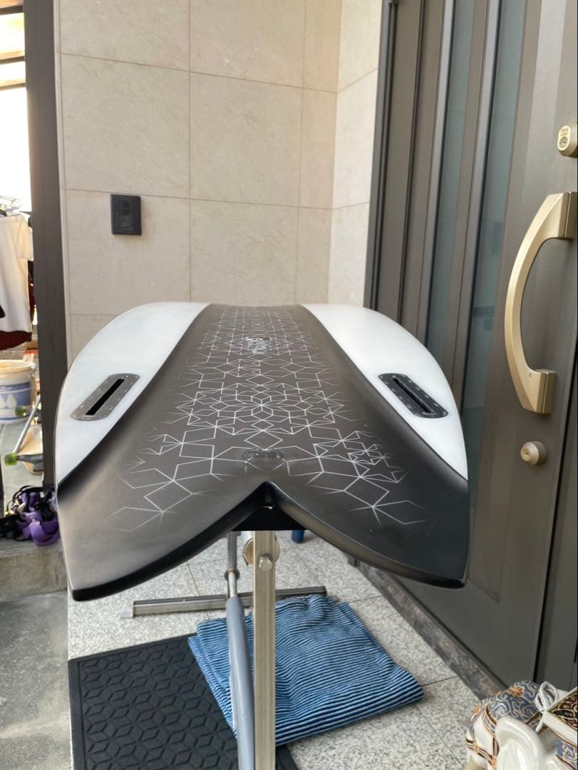 sooose　GMC ショートボード　PUカーボンレール　フィン付