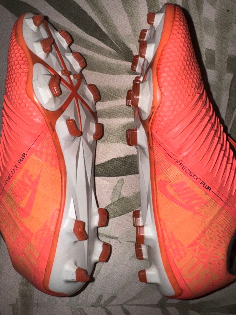 ナイキファントムヴェノム　スパイク　26センチ