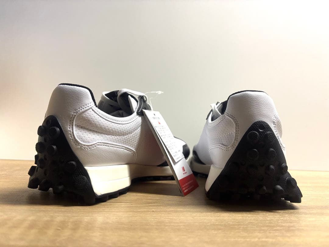 未使用 24cm D ニューバランスゴルフシューズ WGS327AF ホワイト