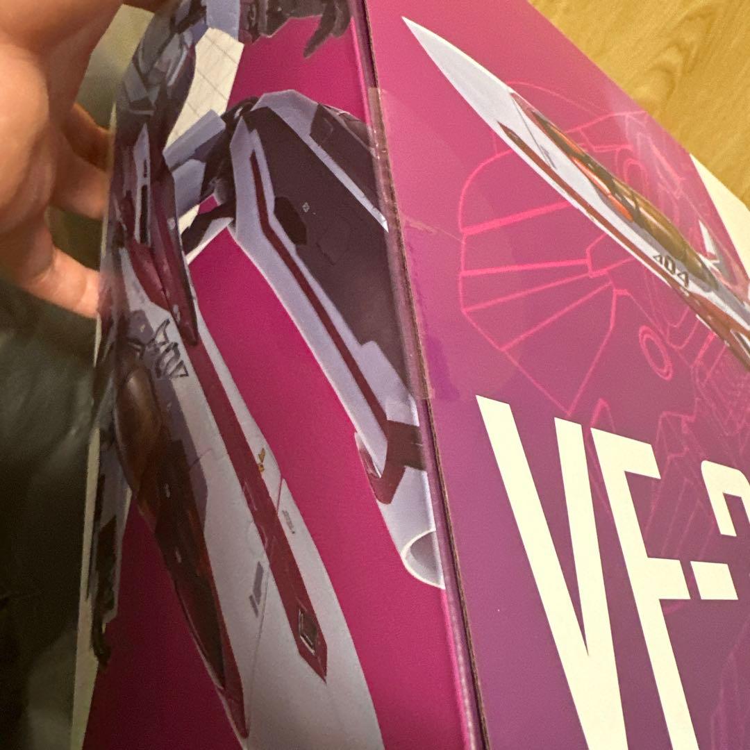 VF-31C ミラージュ・ファリーナ・ジーナス 未開封品