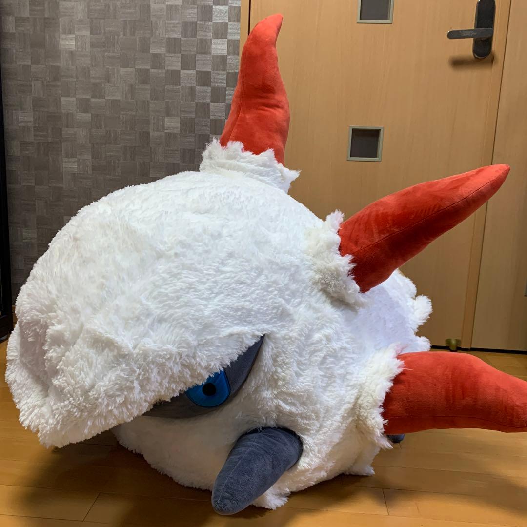 メラルバ　等身大　ぬいぐるみ