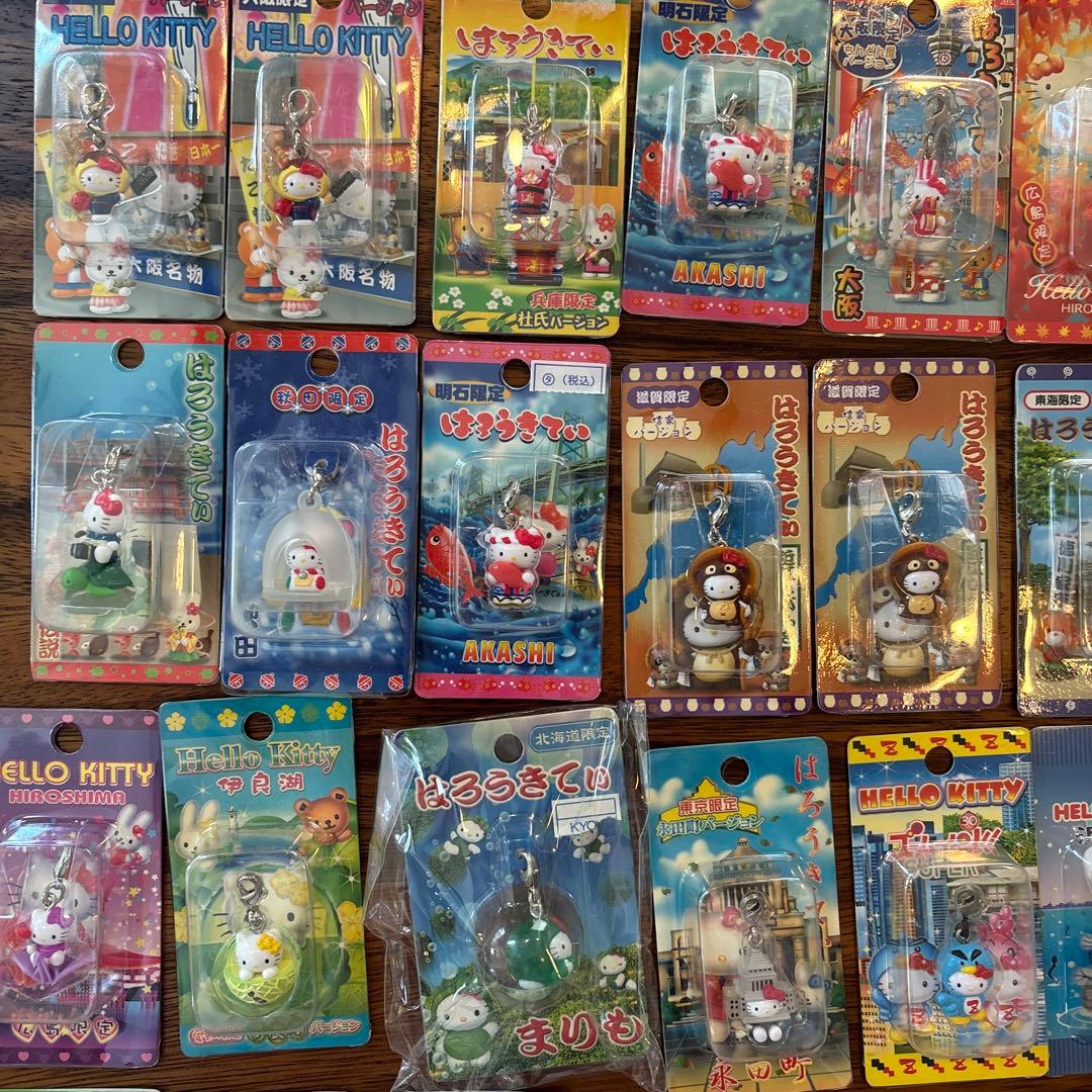 ご当地キティ　ファスナーマスコット&根付け《100個セット》