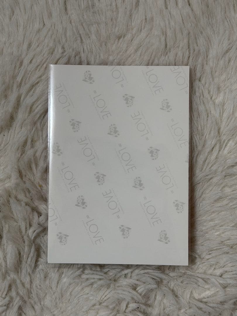 ＝LOVE イコラブ　ラブソングに襲われる 歌唱衣装②野口衣織　直筆　ヒキ