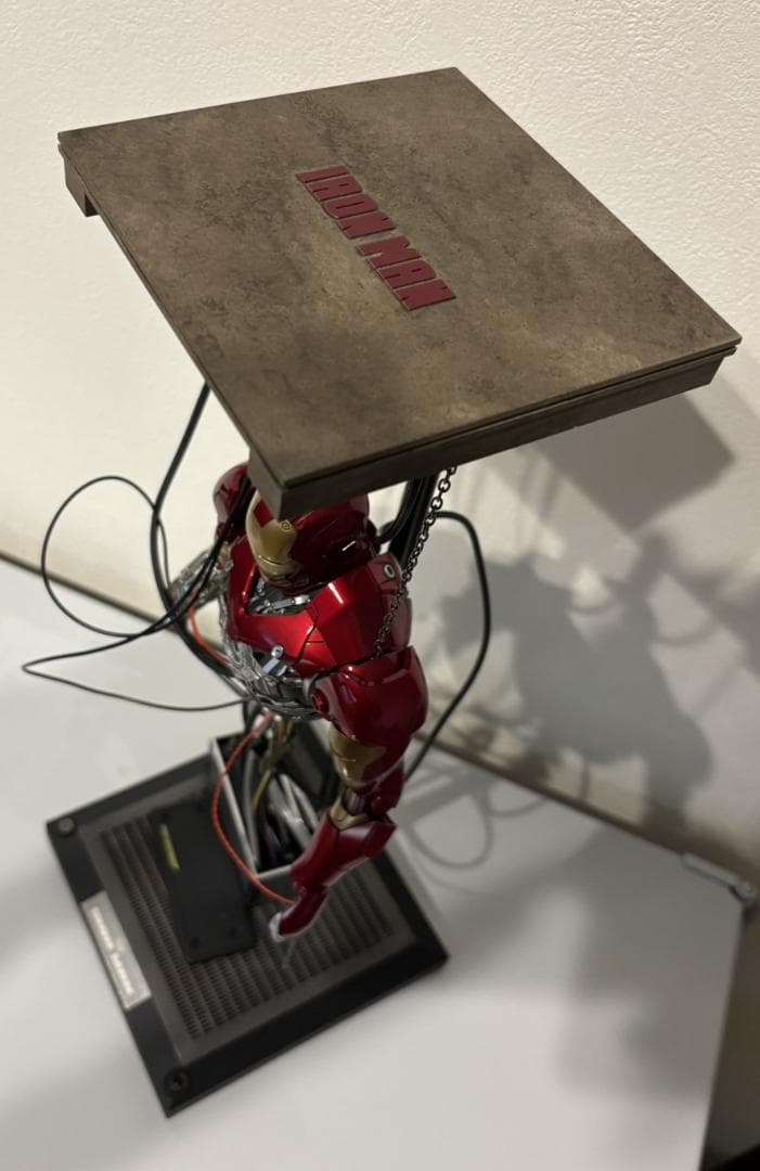 ホットトイズ 1/6スケール アイアンマン・マーク３（チューンアップ版）