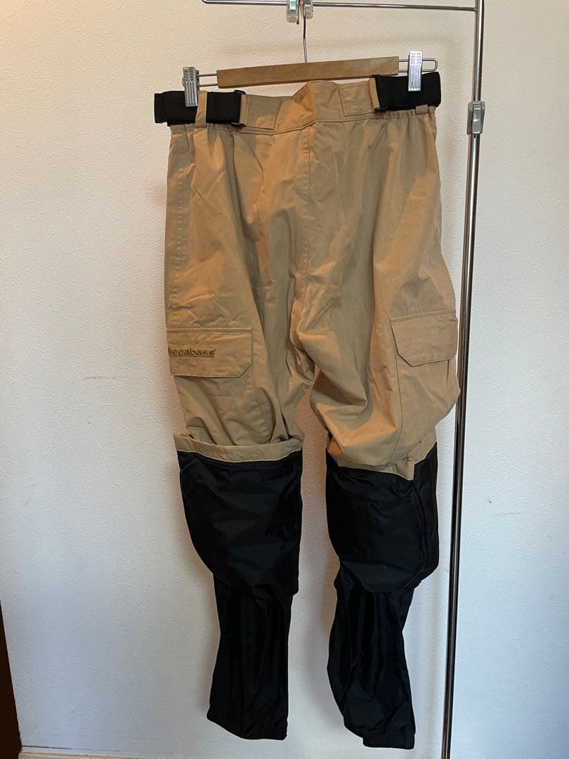 美品　メガバス　サーモスーツ、キャップのセット