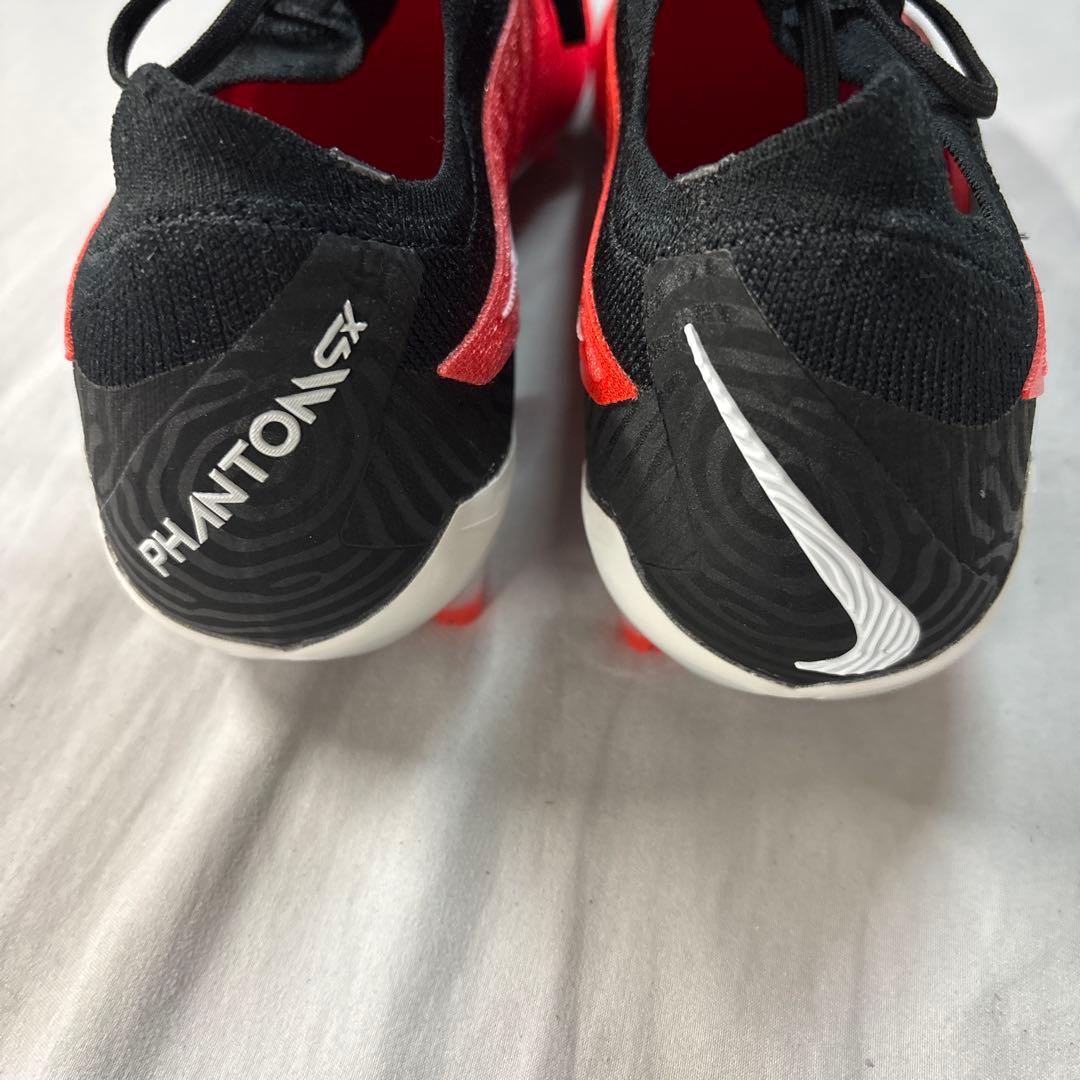 Nike Phantom サッカーシューズ レッド/ブラック