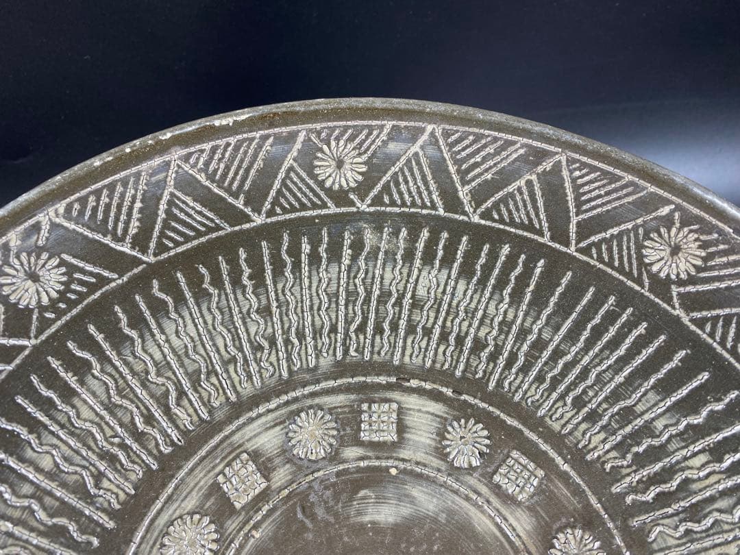 高麗青磁 大皿 象嵌 菊文 李朝 骨董 古玩 古美術 時代物 径28cm