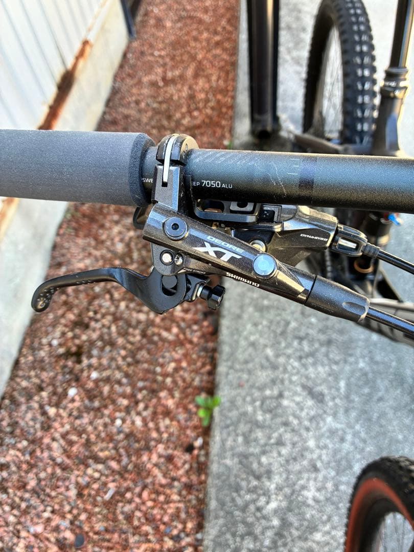 2017 Trek マウンテンバイク remedy8 27.5 Mサイズ